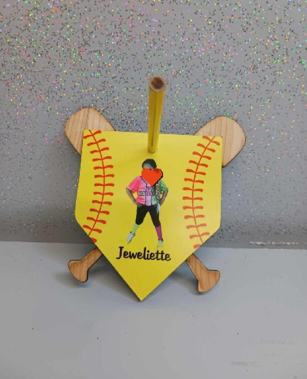 Sports Ring/Ribbon Display Wholesale
